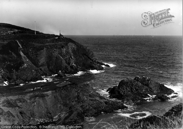 Photo of Cadgwith, Man O War Point 1933