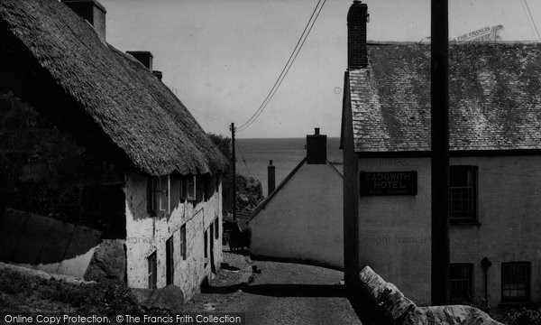 Photo of Cadgwith, Road To The Beach c.1960