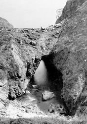 The Devil's Frying Pan 1890, Cadgwith