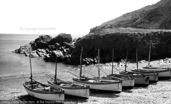 Photo of Cadgwith, The Fishing Beach c.1960