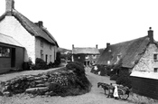 The Village 1911, Cadgwith