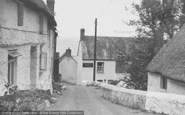 Photo of Cadgwith, The Village 1949
