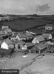 The Village And Beach 1931, Cadgwith
