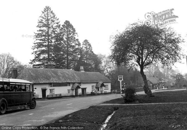 Photo of Cadnam Sir John Barleycorn 1932 Francis Frith