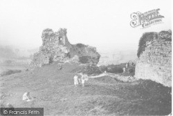 Castle Ruins c.1955, Caergwrle