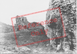 Castle Ruins c.1955, Caergwrle