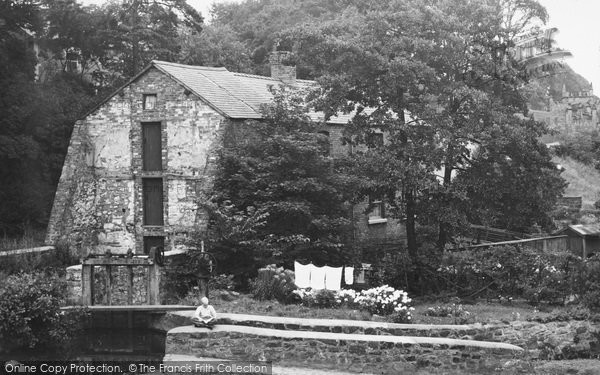 Photo of Caergwrle, Mill House c.1939