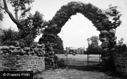 Roman Arch At Priory 1910, Caerleon