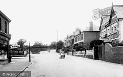 Station Approach 1910, Caerleon