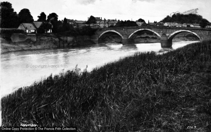 Photo of Caerleon, The Bridge c.1931