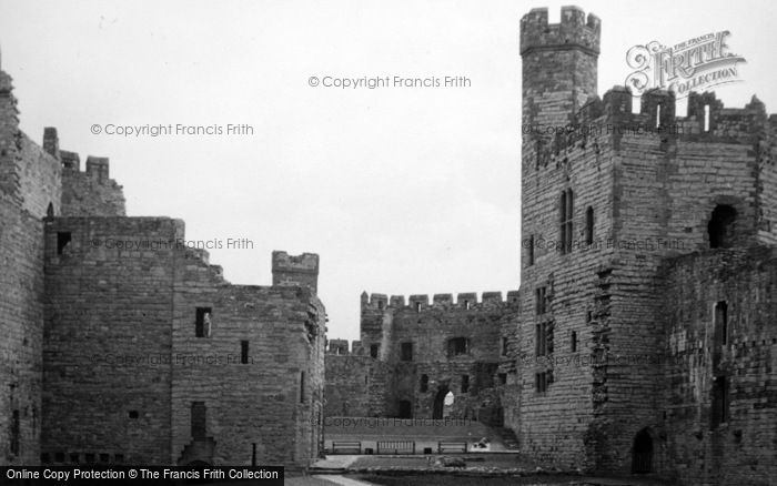 Photo of Caernarfon, Castle 1952