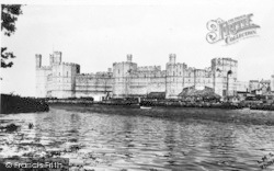 Castle c.1935, Caernarfon