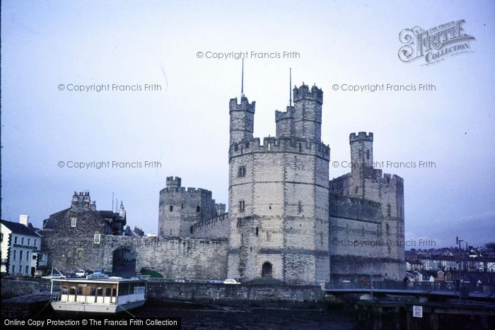 Photo of Caernarfon, Castle c.1985