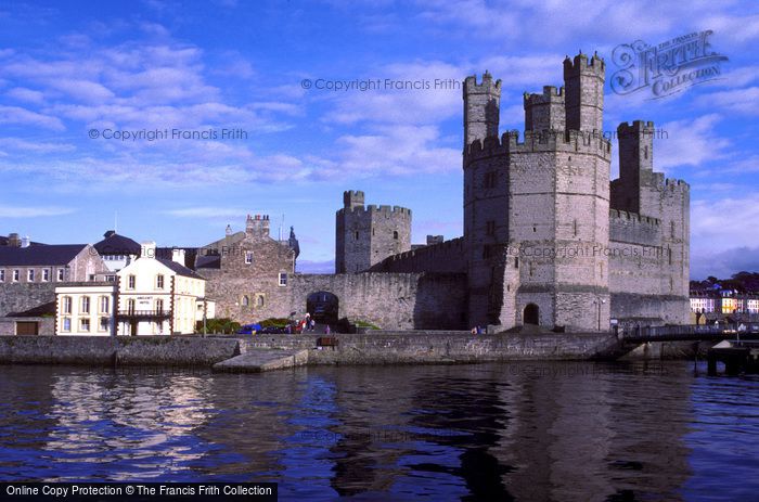 Photo of Caernarfon, Castle c.1995