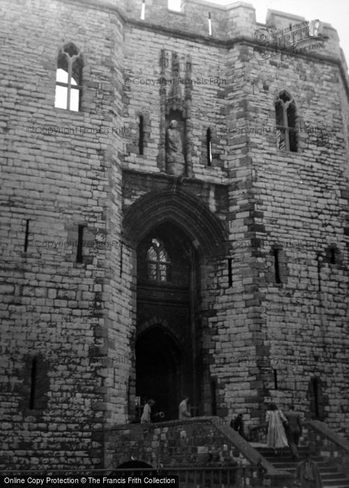 Photo of Caernarfon, Castle, The Entrance 1952