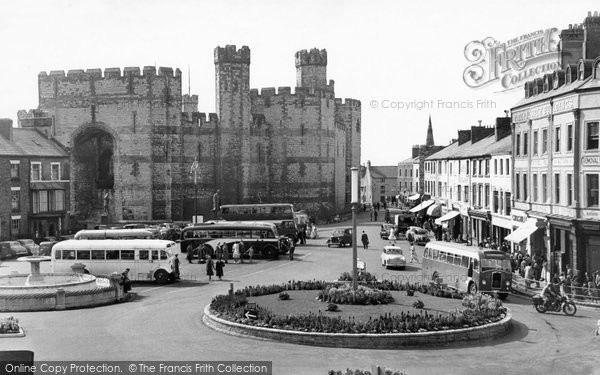 Photo of Caernarfon, Square c.1955