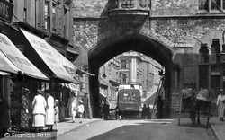 Caernarfon, the Guildhall Arch 1921