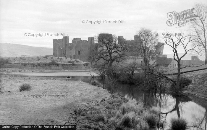Photo of Caerphilly, Castle 1962