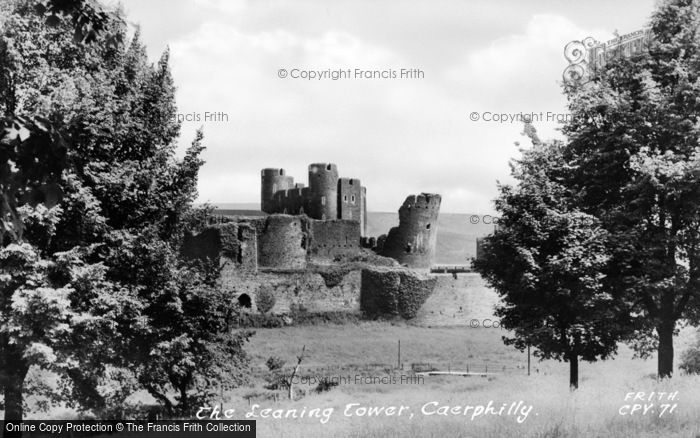Photo of Caerphilly, Castle, The Leaning Tower c.1955