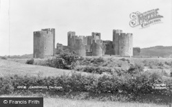 The Castle c.1950, Caerphilly