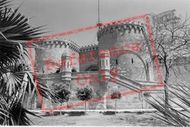 Citadel Gate 2004, Cairo