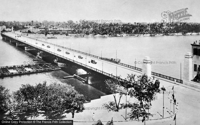 Photo of Cairo, The Khedive Ismail Bridge c.1935