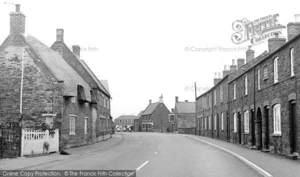 Photo of Caldecott, High Street c.1955