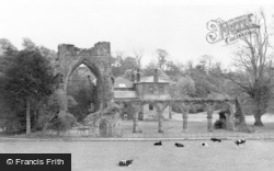 Calder Abbey c.1950, Calder Bridge