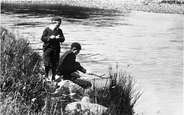 Boys Fishing 1899, Callander