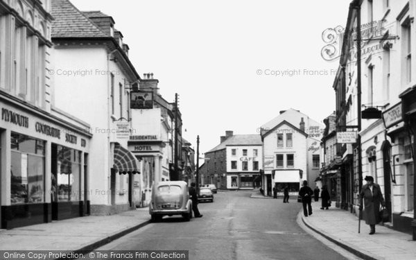 Photo of Callington, Fore Street c.1960