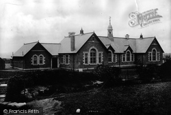 Secondary School 1908, Callington