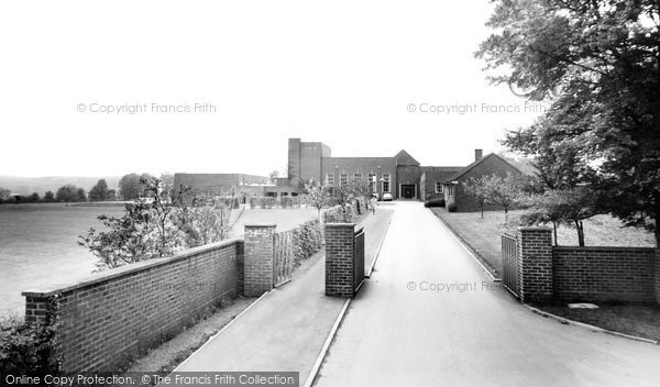Photo of Calne, Bentley Grammar School c.1970