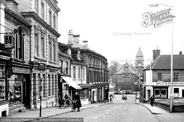 Photo of Calne, High Street c.1960