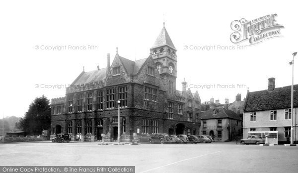 Photo of Calne, the Town Hall c1955