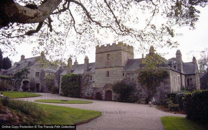 Photo of Calstock, Cotehele House 1985