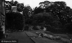 Cotehele House c.1960, Calstock