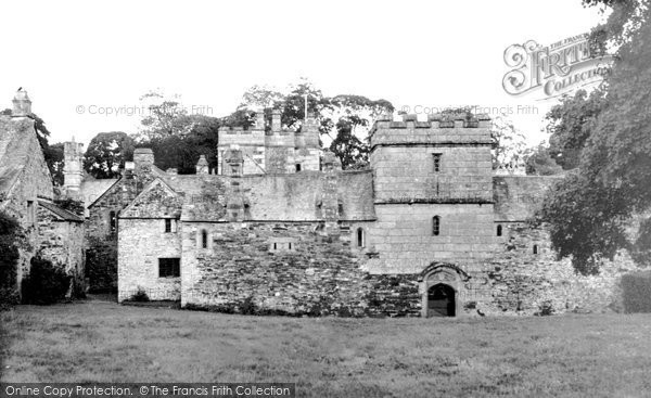 Photo of Calstock, Cotehele House c.1960