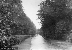 Church Hill 1921, Camberley