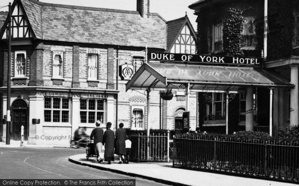 Photo of Camberley, Duke Of York Hotel Entrance 1931