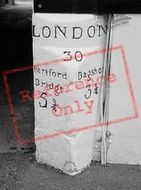 London Road Milestone 2004, Camberley