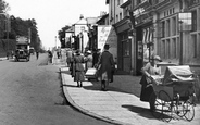 Pram In London Road 1919, Camberley