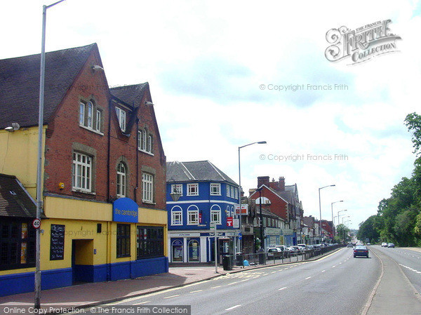 Photo of Camberley, The Duke Of Cambridge, London Road 2004