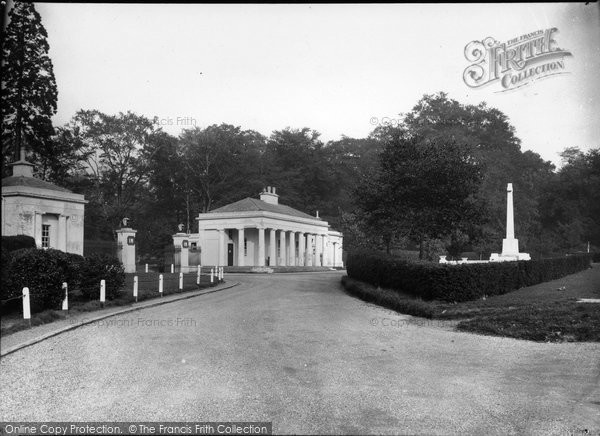 Photo of Camberley, War Memorial c.1950