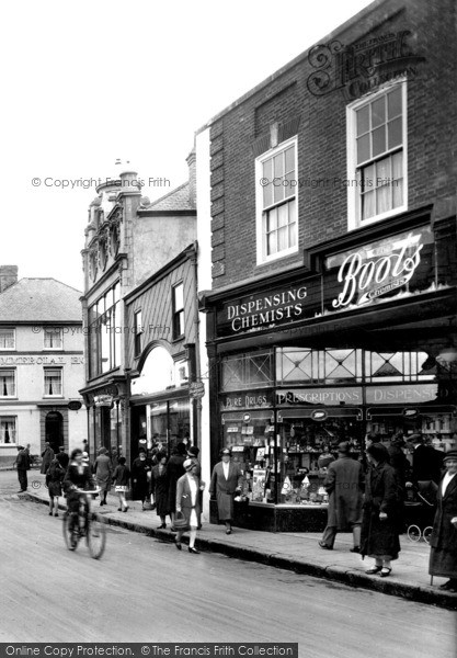 Photo of Camborne, Commercial Street 1930