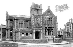 Free Library 1906, Camborne
