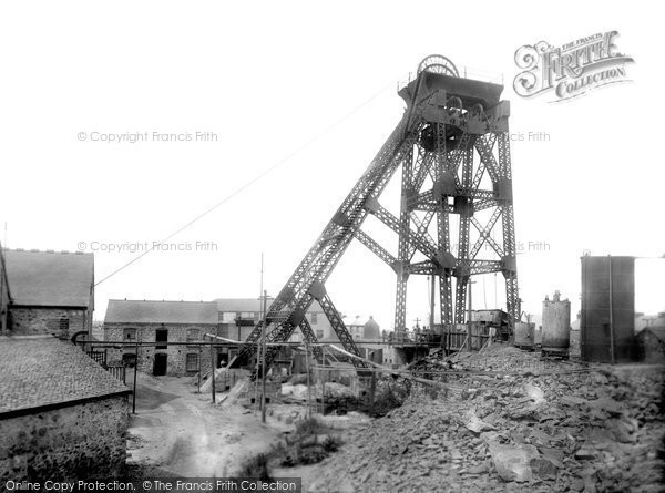 Photo of Camborne, New Dolcoath Mine 1925