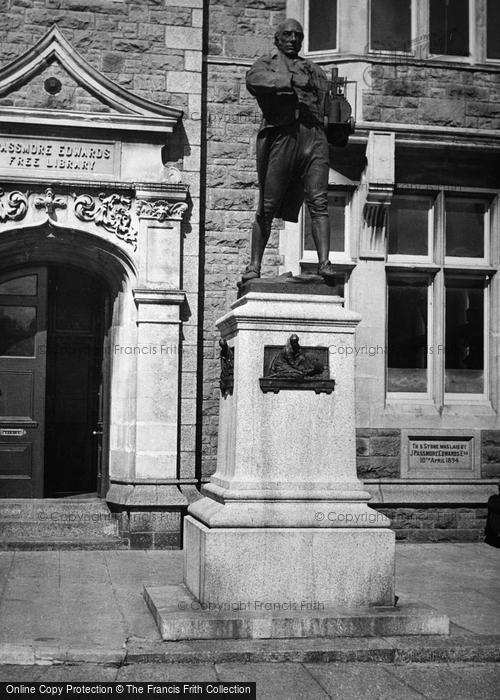 Photo of Camborne, Trevithick Statue c.1955