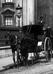 A Hansom Cab Driver 1890, Cambridge