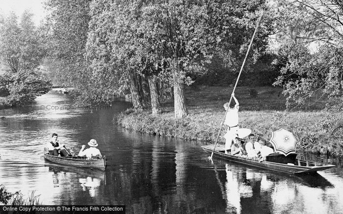 Photo of Cambridge, Boating On The Granta 1914