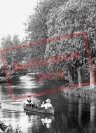 Boating On The Granta 1914, Cambridge